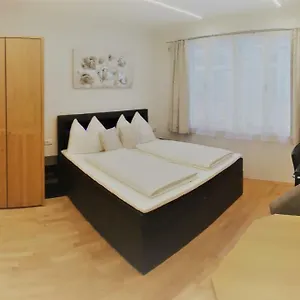 city-apartment-in-mariahilfer-strasse.vienna-besthotels.com/